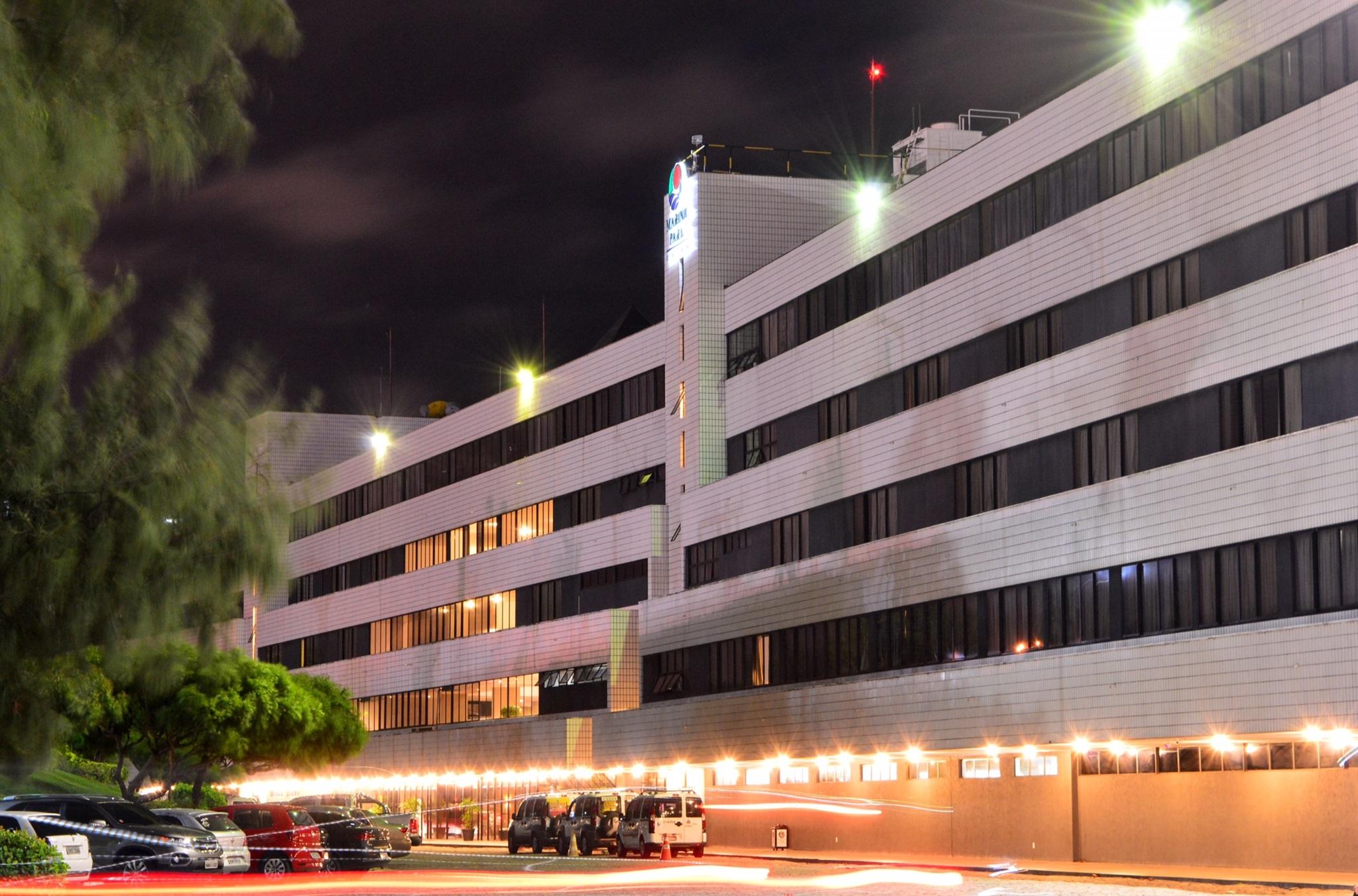 Marina Park Hotel Форталеза Екстериор снимка The headquarters of the airline in Madrid
