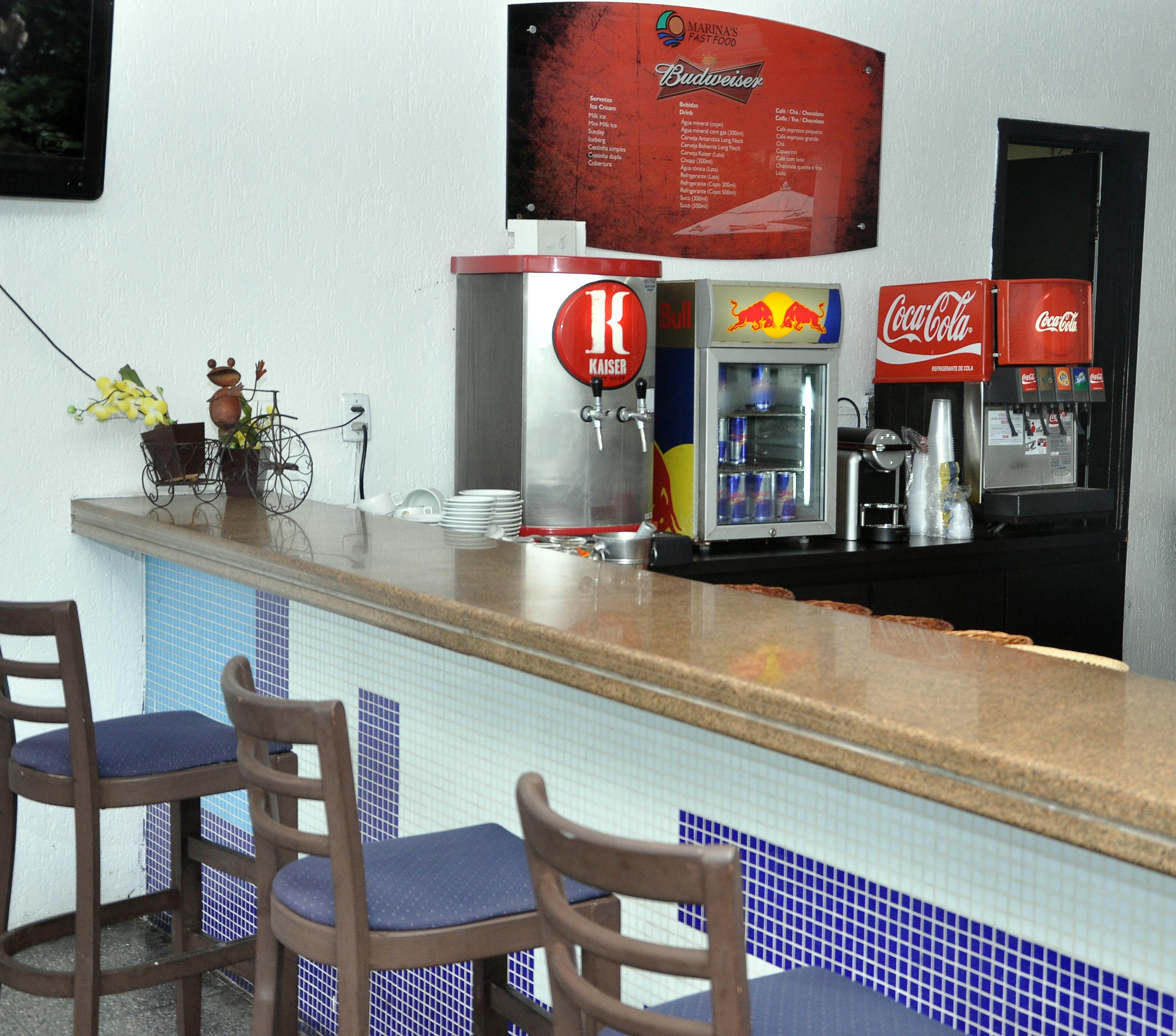 Marina Park Hotel Форталеза Екстериор снимка A 3D rendering of a bar